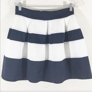 NEVER WORN w/ TAG! Navy & White Striped Skirt L